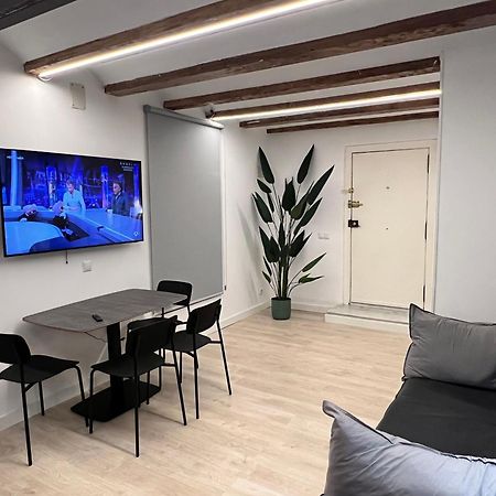 Tosalet Apartment Valencia Luaran gambar