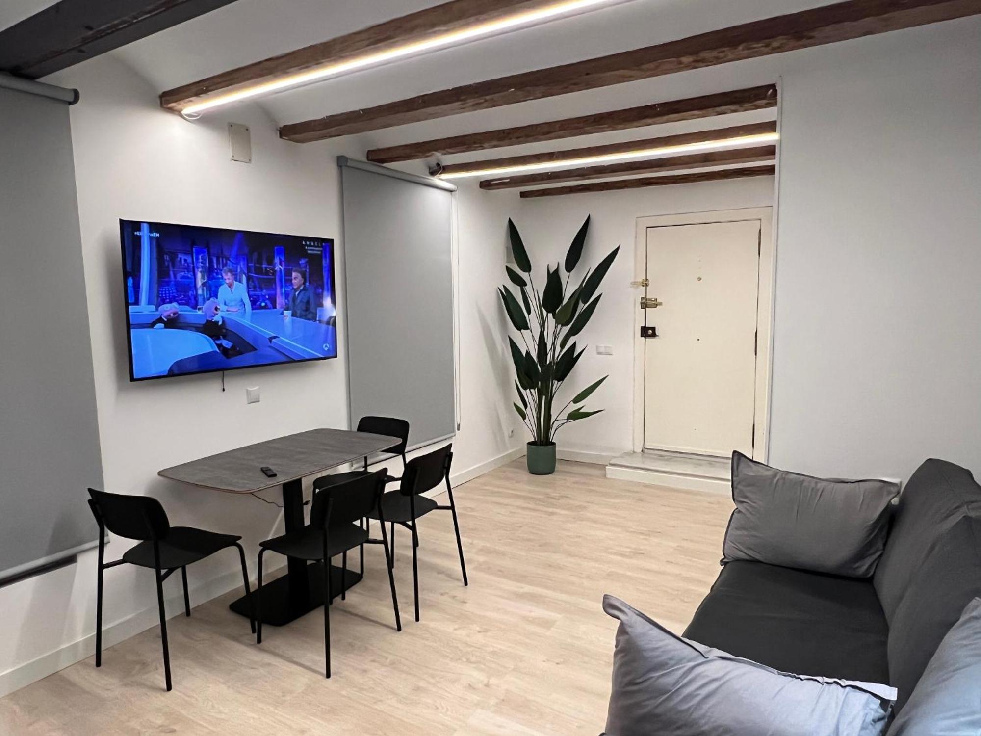 Tosalet Apartment Valencia Luaran gambar